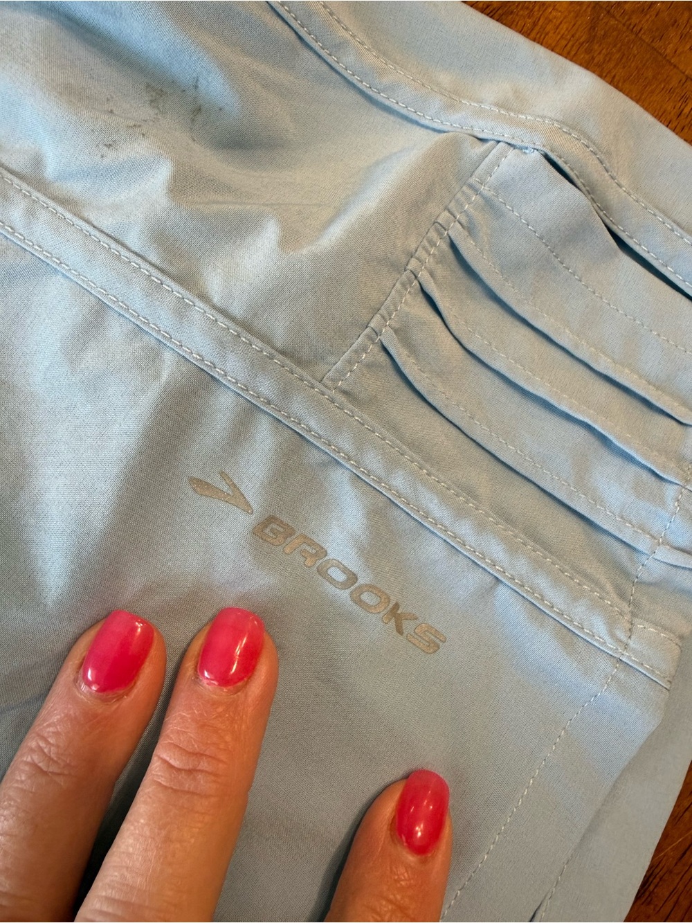 Brooks Women’s Running Skort Light Blue w/ Green Floral Waistband Pleated size L - Picture 2 of 10